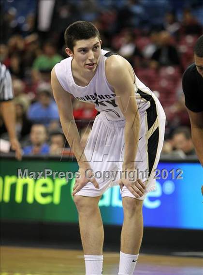 Thumbnail 2 in Newark Memorial vs. Archbishop Mitty (CIF D2 NorCal Regional Final) photogallery.