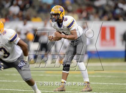 Thumbnail 2 in Edna Karr vs. Neville (LHSAA Class 4A Final) photogallery.