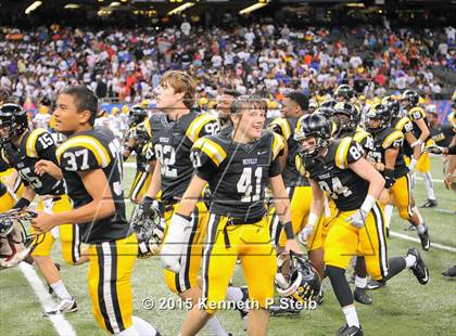 Thumbnail 2 in Edna Karr vs. Neville (LHSAA Class 4A Final) photogallery.