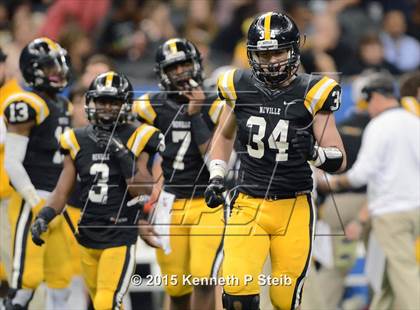 Thumbnail 1 in Edna Karr vs. Neville (LHSAA Class 4A Final) photogallery.