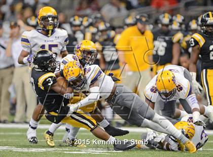 Thumbnail 2 in Edna Karr vs. Neville (LHSAA Class 4A Final) photogallery.