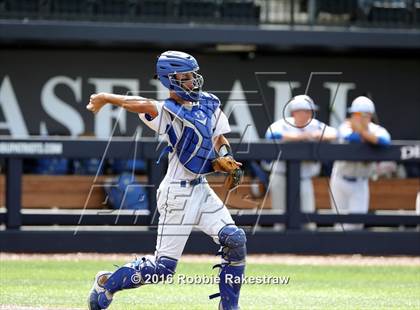 Thumbnail 1 in Brock vs. Farmersville (UIL 3A Regional Semifinal) photogallery.
