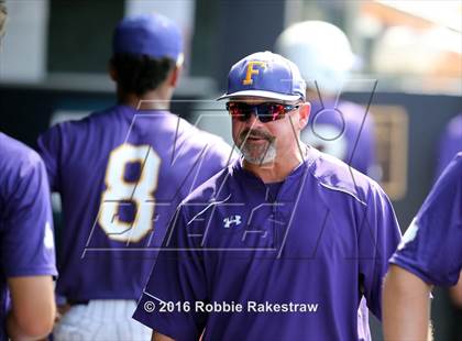 Thumbnail 3 in Brock vs. Farmersville (UIL 3A Regional Semifinal) photogallery.