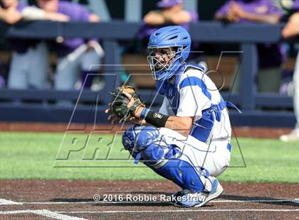 Thumbnail 2 in Brock vs. Farmersville (UIL 3A Regional Semifinal) photogallery.