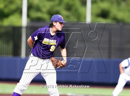 Thumbnail 2 in Brock vs. Farmersville (UIL 3A Regional Semifinal) photogallery.