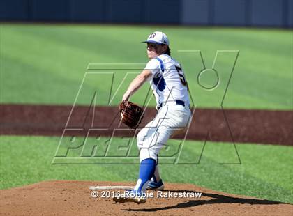 Thumbnail 2 in Brock vs. Farmersville (UIL 3A Regional Semifinal) photogallery.