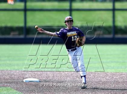 Thumbnail 3 in Brock vs. Farmersville (UIL 3A Regional Semifinal) photogallery.