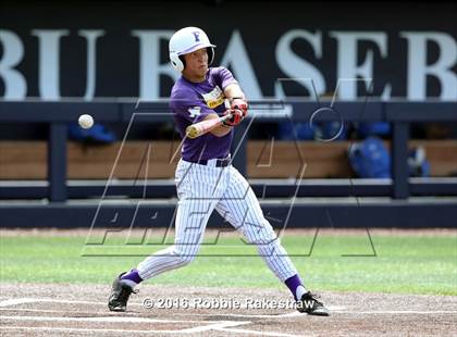 Thumbnail 3 in Brock vs. Farmersville (UIL 3A Regional Semifinal) photogallery.
