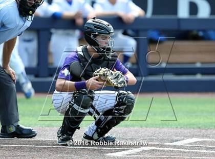 Thumbnail 2 in Brock vs. Farmersville (UIL 3A Regional Semifinal) photogallery.