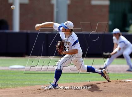 Thumbnail 3 in Brock vs. Farmersville (UIL 3A Regional Semifinal) photogallery.