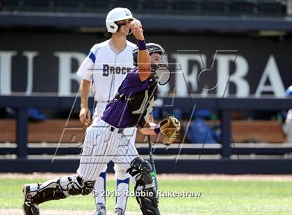 Thumbnail 1 in Brock vs. Farmersville (UIL 3A Regional Semifinal) photogallery.