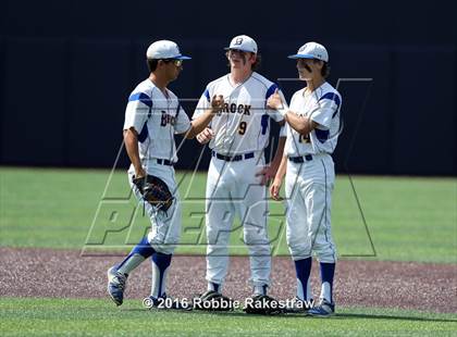 Thumbnail 1 in Brock vs. Farmersville (UIL 3A Regional Semifinal) photogallery.