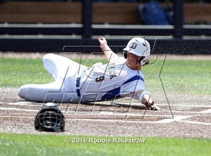 Thumbnail 1 in Brock vs. Farmersville (UIL 3A Regional Semifinal) photogallery.