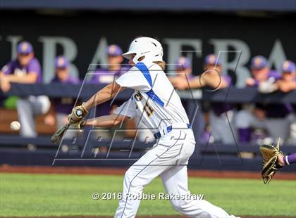 Thumbnail 2 in Brock vs. Farmersville (UIL 3A Regional Semifinal) photogallery.