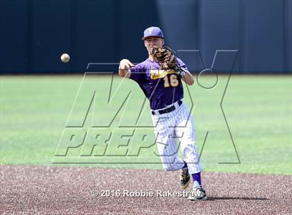 Thumbnail 1 in Brock vs. Farmersville (UIL 3A Regional Semifinal) photogallery.