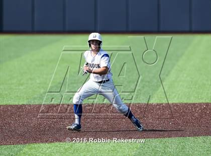 Thumbnail 2 in Brock vs. Farmersville (UIL 3A Regional Semifinal) photogallery.