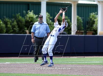 Thumbnail 3 in Brock vs. Farmersville (UIL 3A Regional Semifinal) photogallery.