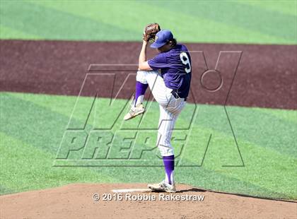 Thumbnail 1 in Brock vs. Farmersville (UIL 3A Regional Semifinal) photogallery.