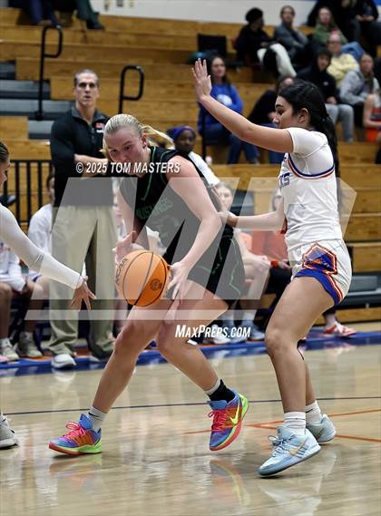 Thumbnail 1 in Myers Park @ Marvin Ridge photogallery.