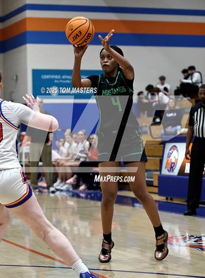 Thumbnail 3 in Myers Park @ Marvin Ridge photogallery.