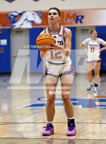 Thumbnail 2 in Myers Park @ Marvin Ridge photogallery.