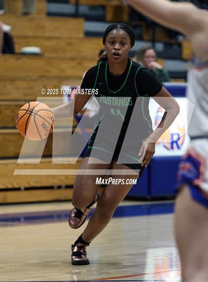 Thumbnail 1 in Myers Park @ Marvin Ridge photogallery.