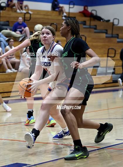 Thumbnail 2 in Myers Park @ Marvin Ridge photogallery.