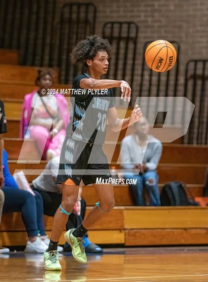 Thumbnail 3 in Overhills @ Westover photogallery.