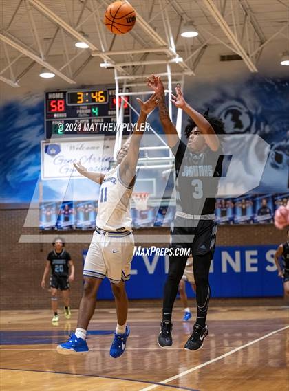 Thumbnail 1 in Overhills @ Westover photogallery.