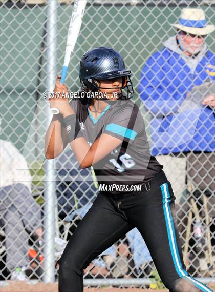 Thumbnail 2 in Foothill vs Sheldon (Livermore Stampede) photogallery.