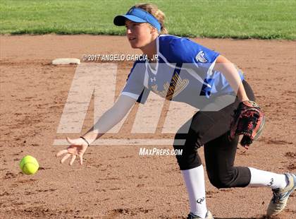 Thumbnail 2 in Foothill vs Sheldon (Livermore Stampede) photogallery.