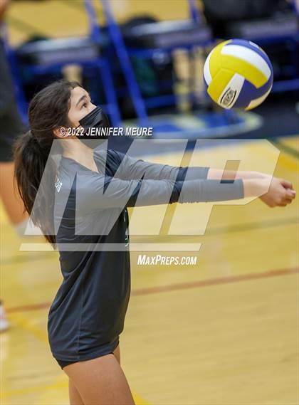 Thumbnail 1 in Homestead vs Newark Memorial (JV Irvington Tournament) photogallery.
