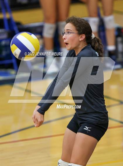 Thumbnail 2 in Homestead vs Newark Memorial (JV Irvington Tournament) photogallery.