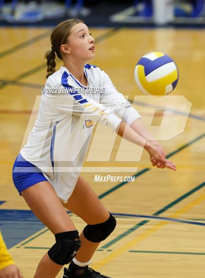 Thumbnail 2 in Homestead vs Newark Memorial (JV Irvington Tournament) photogallery.