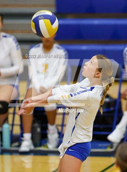 Thumbnail 2 in Homestead vs Newark Memorial (JV Irvington Tournament) photogallery.