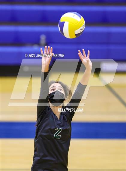 Thumbnail 2 in Homestead vs Newark Memorial (JV Irvington Tournament) photogallery.