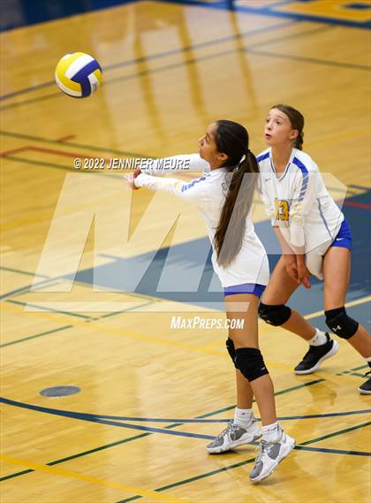 Thumbnail 1 in Homestead vs Newark Memorial (JV Irvington Tournament) photogallery.