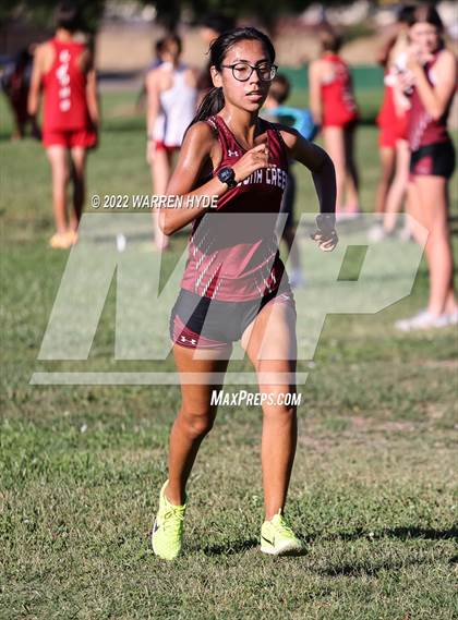 Thumbnail 1 in SJS Metro League Center Meet #1 photogallery.
