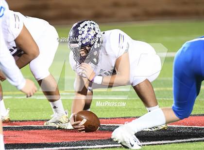 Thumbnail 1 in San Saba vs. Celeste (UIL 2A Regional Playoff) photogallery.