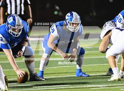 Thumbnail 2 in San Saba vs. Celeste (UIL 2A Regional Playoff) photogallery.