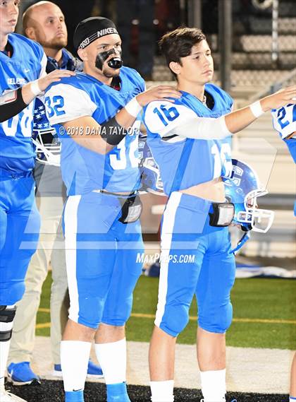 Thumbnail 2 in San Saba vs. Celeste (UIL 2A Regional Playoff) photogallery.