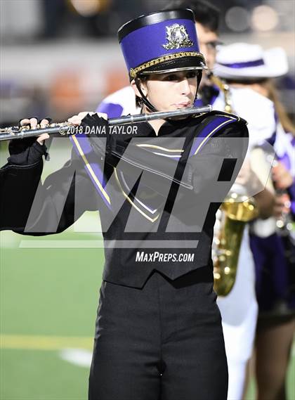 Thumbnail 1 in San Saba vs. Celeste (UIL 2A Regional Playoff) photogallery.
