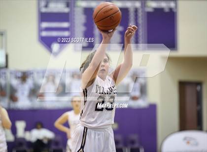 Thumbnail 2 in Bishop Hartley vs. Teays Valley (OGBR Classic in the City) photogallery.
