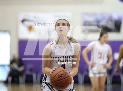 Thumbnail 3 in Bishop Hartley vs. Teays Valley (OGBR Classic in the City) photogallery.