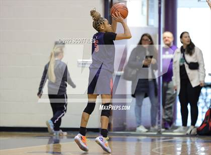 Thumbnail 1 in Bishop Hartley vs. Teays Valley (OGBR Classic in the City) photogallery.