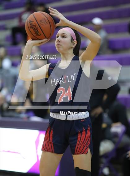 Thumbnail 2 in Bishop Hartley vs. Teays Valley (OGBR Classic in the City) photogallery.
