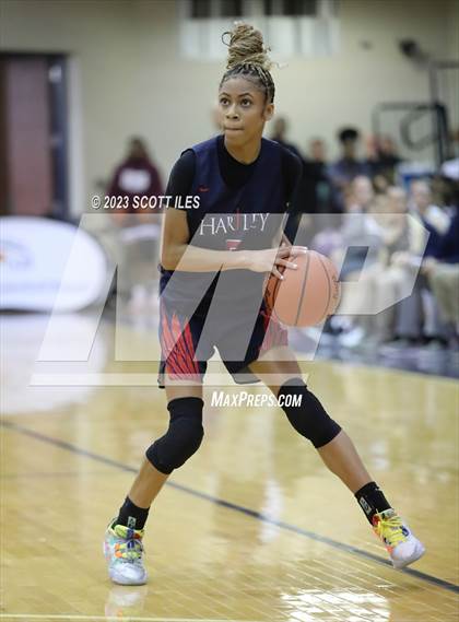 Thumbnail 2 in Bishop Hartley vs. Teays Valley (OGBR Classic in the City) photogallery.