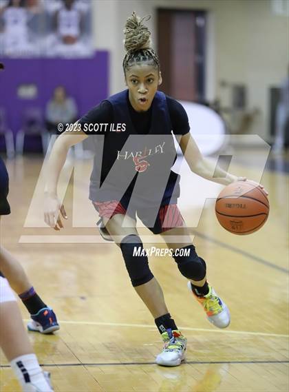 Thumbnail 3 in Bishop Hartley vs. Teays Valley (OGBR Classic in the City) photogallery.