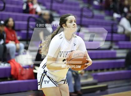Thumbnail 2 in Bishop Hartley vs. Teays Valley (OGBR Classic in the City) photogallery.