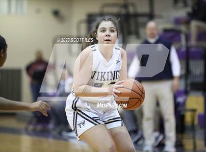 Thumbnail 1 in Bishop Hartley vs. Teays Valley (OGBR Classic in the City) photogallery.